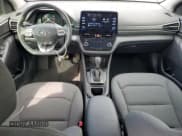 ✅ 2022 Hyundai Ioniq SEL • VIN: KMHC85LC2NU276670 • Lot: 73756444. Wystawiony na Copart z przebiegiem 41 356 mil. Bezpłatny archiwum sprzedaży aukcyjnych z USA i szczegółowy raport historii pojazdu na DreamBid. Zdjęcie 8.