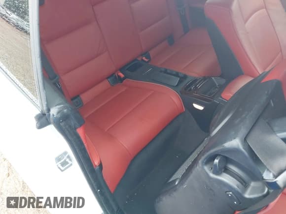 ✅ 2011 BMW 3 Series 328i • VIN: WBADW3C58BE541440 • Lot: 43069191. Listed on IAAI with 101,544 mi. Free auction sales archive from the USA and detailed vehicle history report at DreamBid. Image 8.