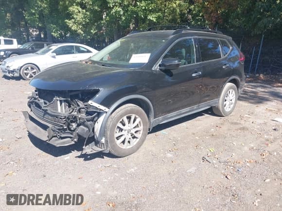 ✅ 2018 Nissan Rogue S • VIN: 5N1AT2MV7JC754098 • Lot: 43449647. Wystawiony na IAAI z przebiegiem 97 524 mil. Bezpłatny archiwum sprzedaży aukcyjnych z USA i szczegółowy raport historii pojazdu na DreamBid. Zdjęcie 2.