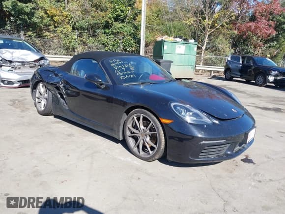 ✅ 2017 Porsche 718 Boxster • VIN: WP0CA2A87HS221816 • Lot: 43619804. Wystawiony na IAAI z przebiegiem 30 317 mil. Bezpłatny archiwum sprzedaży aukcyjnych z USA i szczegółowy raport historii pojazdu na DreamBid. Zdjęcie 1.