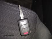 ✅ 2023 Mitsubishi Eclipse Cross LE • VIN: JA4ATVAA5PZ014587 • Lot: 43329980. Wystawiony na IAAI z przebiegiem 60 851 mil. Bezpłatny archiwum sprzedaży aukcyjnych z USA i szczegółowy raport historii pojazdu na DreamBid. Zdjęcie 11.