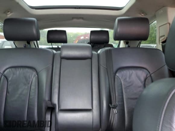 ✅ 2011 Audi Q7 Premium Plus • VIN: WA1LGAFE3BD008004 • Lot: 57505045. Listed on Copart with 206,268 mi. Free auction sales archive from the USA and detailed vehicle history report at DreamBid. Image 10.