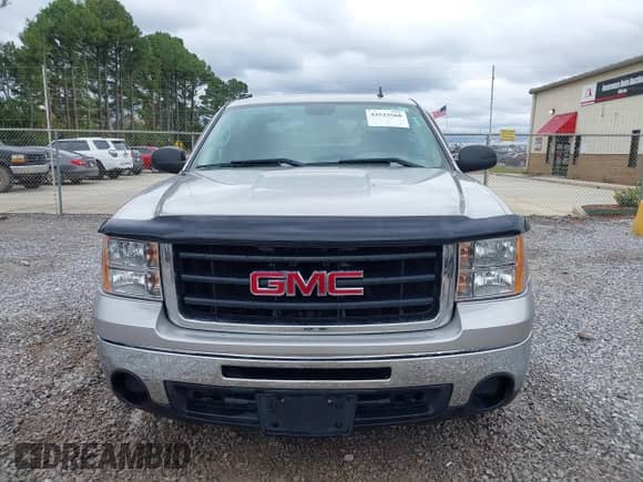 2009 GMC Sierra 1500 SL with VIN 3GTEC13C69G108219, listed as a IAAI auction lot 43523560 with 198,590 mi miles and . Bid and sale history available at DreamBid. Image 6.
