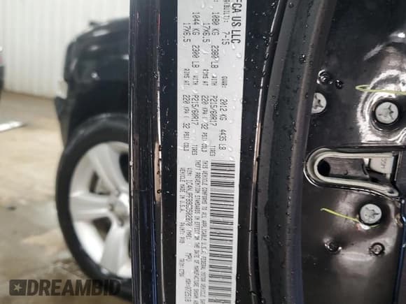 ✅ 2016 Jeep Patriot Latitude • VIN: 1C4NJPFB9GD502870 • Лот: 92878515. Опубликован ранее на Copart с пробегом 176 582 миль. Бесплатный доступ к архиву аукционных продаж из США и подробный отчёт об истории автомобиля на DreamBid. Изображение 12.