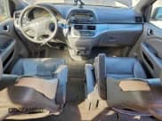 ✅ 2010 Honda Odyssey EX-L • VIN: 5FNRL3H65AB042367 • Lot: 96548865. Listed on Copart with 184,427 mi. Free auction sales archive from the USA and detailed vehicle history report at DreamBid. Image 8.