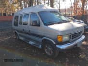 ✅ 2005 Ford Econoline Cargo Recreational • VIN: 1FDRE14L95HA40813 • Lot: 43675884. Wystawiony na IAAI z przebiegiem 230 282 mil. Bezpłatny archiwum sprzedaży aukcyjnych z USA i szczegółowy raport historii pojazdu na DreamBid. Zdjęcie 1.
