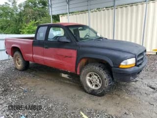✅ 1999 Dodge Dakota SLT • VIN: 1B7GG22Y8XS296134 • Lot: 56852575. Wystawiony na Copart z przebiegiem 238 278 mil. Bezpłatny archiwum sprzedaży aukcyjnych z USA i szczegółowy raport historii pojazdu na DreamBid. Zdjęcie 4.