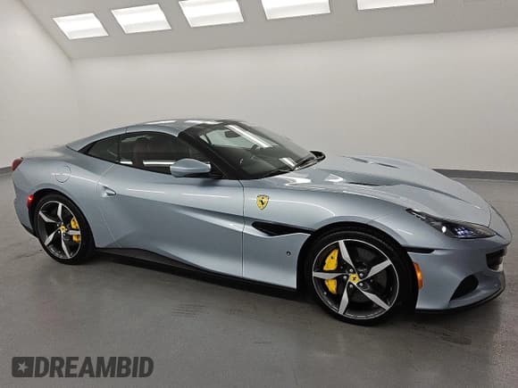 ✅ 2023 Ferrari Portofino • VIN: ZFF02RPA8P0289833 • Lot: 43292535. Listed on Copart with 4,098 mi. Free auction sales archive from the USA and detailed vehicle history report at DreamBid. Image 4.
