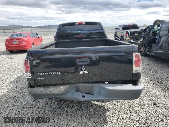 ✅ 2008 Mitsubishi Raider LS • VIN: 1Z7HC22K78S609661 • Lot: 84300605. Listed on Copart with 154,158 mi. Free auction sales archive from the USA and detailed vehicle history report at DreamBid. Image 6.