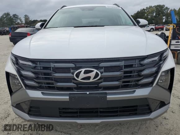 ✅ 2025 Hyundai Tucson SEL • VIN: 5NMJB3DE8SH592675 • Лот: 82280025. Опубликован ранее на Copart с пробегом 874 миль. Бесплатный доступ к архиву аукционных продаж из США и подробный отчёт об истории автомобиля на DreamBid. Изображение 5.