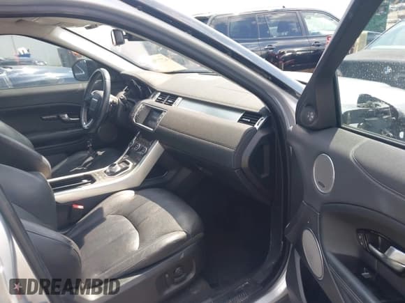 ✅ 2016 Land Rover Range Rover Evoque SE • VIN: SALVP2BGXGH079527 • Lot: 42777935. Wystawiony na IAAI z przebiegiem 104 109 mil. Bezpłatny archiwum sprzedaży aukcyjnych z USA i szczegółowy raport historii pojazdu na DreamBid. Zdjęcie 5.