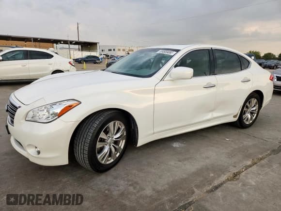 ✅ 2012 Infiniti M • VIN: JN1BY1AP3CM332985 • Lot: 69500085. Wystawiony na Copart z przebiegiem 139 883 mil. Bezpłatny archiwum sprzedaży aukcyjnych z USA i szczegółowy raport historii pojazdu na DreamBid. Zdjęcie 1.