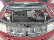 ✅ 2007 Lincoln MKX • VIN: 2LMDU88C27BJ36786 • Лот: 63055065. Опубликован ранее на Copart с пробегом 136 327 миль. Бесплатный доступ к архиву аукционных продаж из США и подробный отчёт об истории автомобиля на DreamBid. Изображение 11.