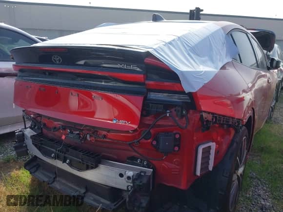 2024 Toyota Prius LE with VIN JTDACAAU0R3037645, listed as a IAAI auction lot 43323280 with 19,611 mi miles and . Bid and sale history available at DreamBid. Image 17.