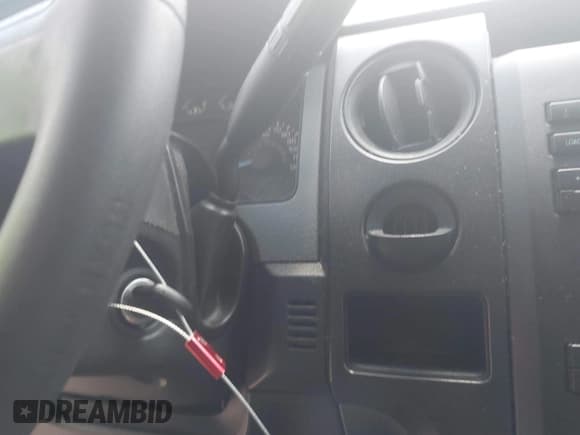 ✅ 2012 Ford F-150 XL • VIN: 1FTEX1CM4CKD15592 • Lot: 42410916. Listed on IAAI with 166,691 mi. Free auction sales archive from the USA and detailed vehicle history report at DreamBid. Image 11.