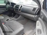 ✅ 2005 Toyota Tacoma PreRunner • VIN: 3TMKU72N65M002080 • Lot: 42784425. Listed on IAAI with 460,188 mi. Free auction sales archive from the USA and detailed vehicle history report at DreamBid. Image 5.