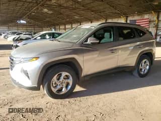 2022 Hyundai Tucson SEL z VIN 5NMJBCAE5NH071941, wystawiony jako Copart lot #84589725 z przebiegiem 39 549 mil mil oraz Szkoda całkowita • Salvage title. Historia ofert i sprzedaży dostępna na DreamBid. Obrazek 1.