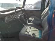 ✅ 1984 Toyota Land Cruiser • VIN: FJ40939405 • Лот: 75526604. Опубликован ранее на Copart с пробегом 247 999 миль. Бесплатный доступ к архиву аукционных продаж из США и подробный отчёт об истории автомобиля на DreamBid. Изображение 7.