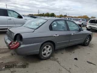 2001 Hyundai Sonata с VIN KMHWF25S81A468404, выставлен на аукционе Copart как лот 78950624 с пробегом 123 952 миль миль и Списание • Salvage title. История ставок и продаж доступна на DreamBid. Изображение 3.