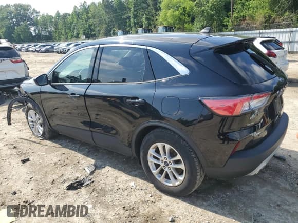✅ 2021 Ford Escape SE • VIN: 1FMCU9G6XMUB27543 • Lot: 57335795. Wystawiony na Copart z przebiegiem 23 257 mil. Bezpłatny archiwum sprzedaży aukcyjnych z USA i szczegółowy raport historii pojazdu na DreamBid. Zdjęcie 2.