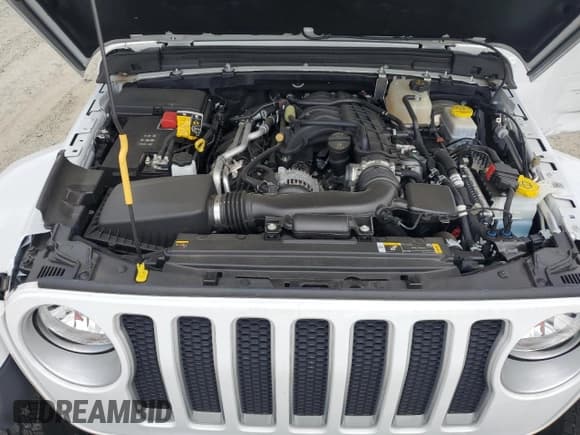 ✅ 2022 Jeep Wrangler Unlimited Sahara Altitude • VIN: 1C4HJXEG3NW148744 • Lot: 70289415. Listed on Copart with 21,630 mi. Free auction sales archive from the USA and detailed vehicle history report at DreamBid. Image 12.