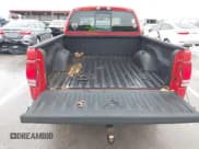 ✅ 2000 Dodge Dakota Sport • VIN: 1B7GG2ANXYS621732 • Lot: 41930673. Wystawiony na IAAI z przebiegiem 145 653 mil. Bezpłatny archiwum sprzedaży aukcyjnych z USA i szczegółowy raport historii pojazdu na DreamBid. Zdjęcie 17.