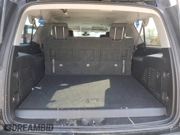 2018 Chevrolet Suburban LS with VIN 1GNSKGKC2JR400116, listed as a Copart auction lot 53519775 with 127,256 mi miles and Clean title. Bid and sale history available at DreamBid. Image 6.