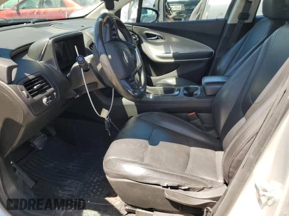 ✅ 2013 Chevrolet Volt • VIN: 1G1RB6E46DU116097 • Lot: 57447614. Wystawiony na Copart z przebiegiem 133 019 mil. Bezpłatny archiwum sprzedaży aukcyjnych z USA i szczegółowy raport historii pojazdu na DreamBid. Zdjęcie 7.