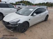 ✅ 2021 Tesla Model 3 Standard Range Plus • VIN: 5YJ3E1EA8MF911402 • Lot: 43363290. Wystawiony na IAAI z przebiegiem 72 787 mil. Bezpłatny archiwum sprzedaży aukcyjnych z USA i szczegółowy raport historii pojazdu na DreamBid. Zdjęcie 18.