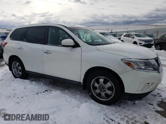 ✅ 2014 Nissan Pathfinder SL • VIN: 5N1AR2MM2EC618344 • Lot: 88056845. Wystawiony na Copart z przebiegiem 145 635 mil. Bezpłatny archiwum sprzedaży aukcyjnych z USA i szczegółowy raport historii pojazdu na DreamBid. Zdjęcie 4.