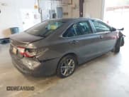 ✅ 2017 Toyota Camry XLE • VIN: 4T1BF1FK0HU442914 • Lot: 43143109. Wystawiony na IAAI z przebiegiem 122 916 mil. Bezpłatny archiwum sprzedaży aukcyjnych z USA i szczegółowy raport historii pojazdu na DreamBid. Zdjęcie 4.