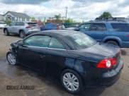 ✅ 2010 Volkswagen Eos Komfort • VIN: WVWBA7AH2AV019317 • Lot: 42142980. Listed on IAAI with 192,331 mi. Free auction sales archive from the USA and detailed vehicle history report at DreamBid. Image 3.
