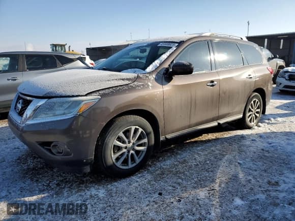 ✅ 2015 Nissan Pathfinder Platinum • VIN: 5N1AR2MM1FC692906 • Lot: 45949925. Listed on Copart with 200,467 mi. Free auction sales archive from the USA and detailed vehicle history report at DreamBid. Image 1.