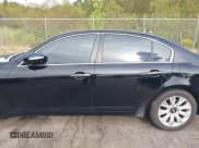 ✅ 2009 Hyundai Genesis • VIN: KMHGC46E99U017557 • Lot: 43324510. Wystawiony na IAAI z przebiegiem 276 635 mil. Bezpłatny archiwum sprzedaży aukcyjnych z USA i szczegółowy raport historii pojazdu na DreamBid. Zdjęcie 14.