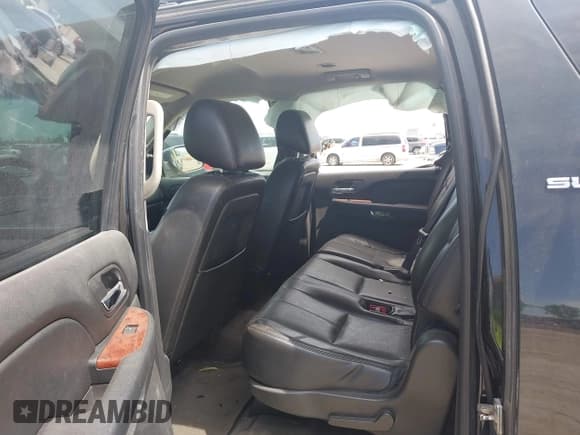 ✅ 2013 GMC Yukon XL SLT • VIN: 1GKS2KE7XDR308741 • Lot: 42252492. Wystawiony na IAAI z przebiegiem 201 864 mil. Bezpłatny archiwum sprzedaży aukcyjnych z USA i szczegółowy raport historii pojazdu na DreamBid. Zdjęcie 8.