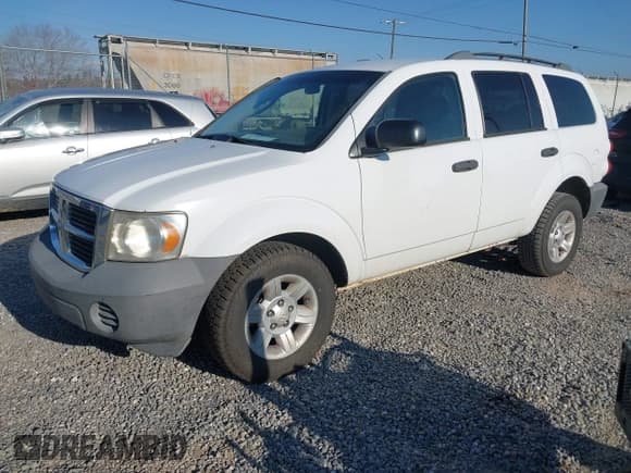 ✅ 2008 Dodge Durango SXT • VIN: 1D8HD38N58F127913 • Лот: 41868319. Опубликован ранее на IAAI с пробегом 78 333 миль. Бесплатный доступ к архиву аукционных продаж из США и подробный отчёт об истории автомобиля на DreamBid. Изображение 2.