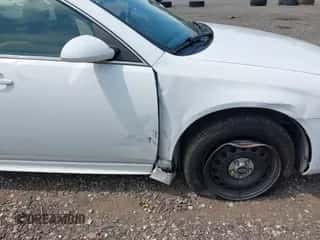 2014 Chevrolet Impala Police Police with VIN 2G1WD5E35E1160412, listed as a IAAI auction lot 42701158 with 91,024 mi miles and . Bid and sale history available at DreamBid. Image 6.