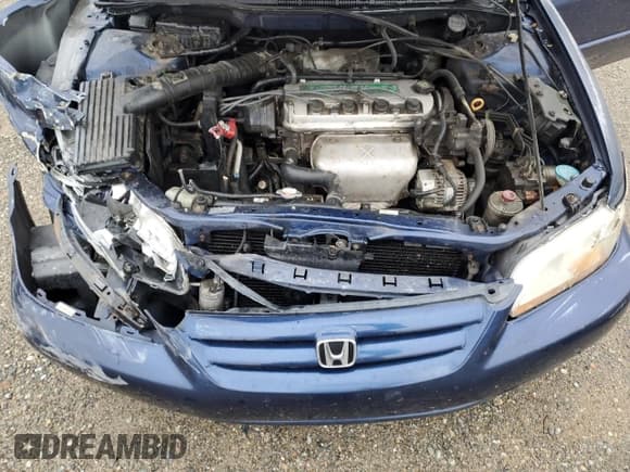 ✅ 2001 Honda Accord EX • VIN: JHMCG660X1C021777 • Lot: 44363095. Listed on Copart with 220,731 mi. Free auction sales archive from the USA and detailed vehicle history report at DreamBid. Image 11.