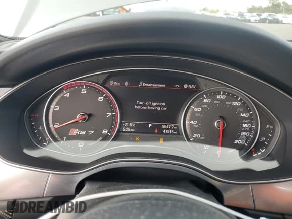 ✅ 2015 Audi RS 7 Prestige • VIN: WUAW2AFC0FN900729 • Lot: 52392835. Listed on Copart with 47,915 mi. Free auction sales archive from the USA and detailed vehicle history report at DreamBid. Image 9.