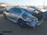 2020 Toyota Camry Hybrid SE z VIN 4T1G31AK9LU544839, wystawiony jako IAAI lot #42515791 z przebiegiem 53 023 mil mil oraz . Historia ofert i sprzedaży dostępna na DreamBid. Obrazek 3.