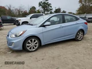 ✅ 2013 Hyundai Accent GLS • VIN: KMHCU4AE7DU570526 • Лот: 81681774. Опубликован ранее на Copart с пробегом 113 863 миль. Бесплатный доступ к архиву аукционных продаж из США и подробный отчёт об истории автомобиля на DreamBid. Изображение 1.