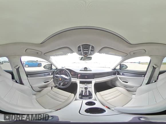 ✅ 2019 Porsche Panamera GTS • VIN: WP0AG2A77KL139096 • Lot: 60654754. Wystawiony na Copart z przebiegiem 35 410 mil. Bezpłatny archiwum sprzedaży aukcyjnych z USA i szczegółowy raport historii pojazdu na DreamBid. Zdjęcie 12.