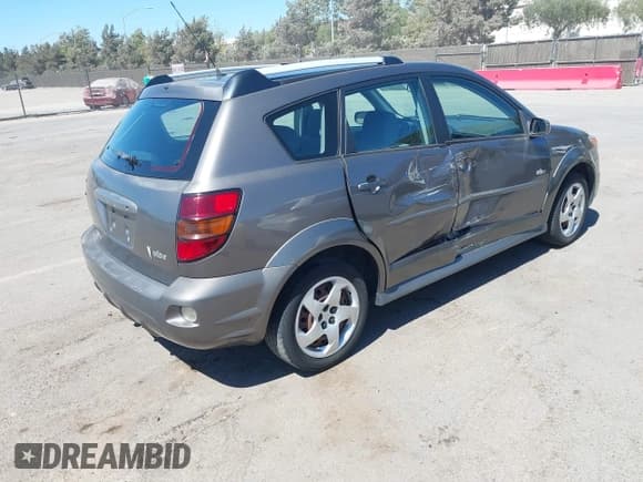 ✅ 2008 Pontiac Vibe • VIN: 5Y2SL658X8Z413116 • Lot: 42815086. Listed on IAAI with 149,626 mi. Free auction sales archive from the USA and detailed vehicle history report at DreamBid. Image 4.