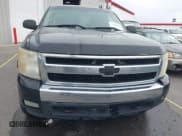 ✅ 2008 Chevrolet Silverado 1500 1LT • VIN: 1GCEK19048E114509 • Lot: 43498896. Listed on IAAI with 248,371 mi. Free auction sales archive from the USA and detailed vehicle history report at DreamBid. Image 12.