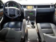 ✅ 2008 Land Rover Range Rover Sport SC • VIN: SALSH23418A184794 • Lot: 71979695. Listed on Copart with 113,812 mi. Free auction sales archive from the USA and detailed vehicle history report at DreamBid. Image 8.