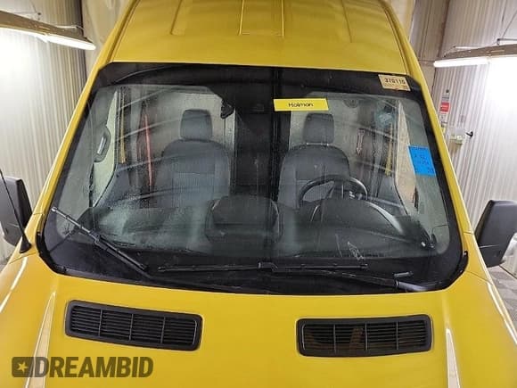 ✅ 2019 Ford Transit • VIN: 1FTYR3XMXKKA24882 • Lot: 42015527. Wystawiony na IAAI z przebiegiem 147 259 mil. Bezpłatny archiwum sprzedaży aukcyjnych z USA i szczegółowy raport historii pojazdu na DreamBid. Zdjęcie 1.