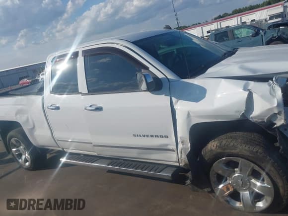 ✅ 2014 Chevrolet Silverado 1500 LTZ • VIN: 1GCVKSEC1EZ154718 • Lot: 43308583. Wystawiony na IAAI z przebiegiem 110 645 mil. Bezpłatny archiwum sprzedaży aukcyjnych z USA i szczegółowy raport historii pojazdu na DreamBid. Zdjęcie 13.