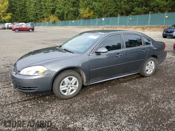 2010 Chevrolet Impala LS z VIN 2G1WA5EN5A1241205, wystawiony jako Copart lot #90408515 z przebiegiem 180 240 mil mil oraz Szkoda całkowita • Salvage title. Historia ofert i sprzedaży dostępna na DreamBid. Obrazek 1.