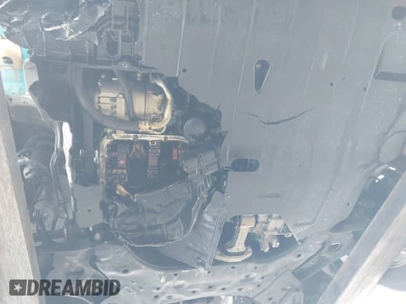 ✅ 2016 Hyundai Elantra SE • VIN: 5NPDH4AE4GH739638 • Lot: 43496350. Listed on IAAI with 52,226 mi. Free auction sales archive from the USA and detailed vehicle history report at DreamBid. Image 17.