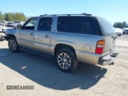 ✅ 2003 Chevrolet Suburban LT • VIN: 3GNEC16Z23G155942 • Lot: 42077249. Listed on IAAI with 218,465 mi. Free auction sales archive from the USA and detailed vehicle history report at DreamBid. Image 3.